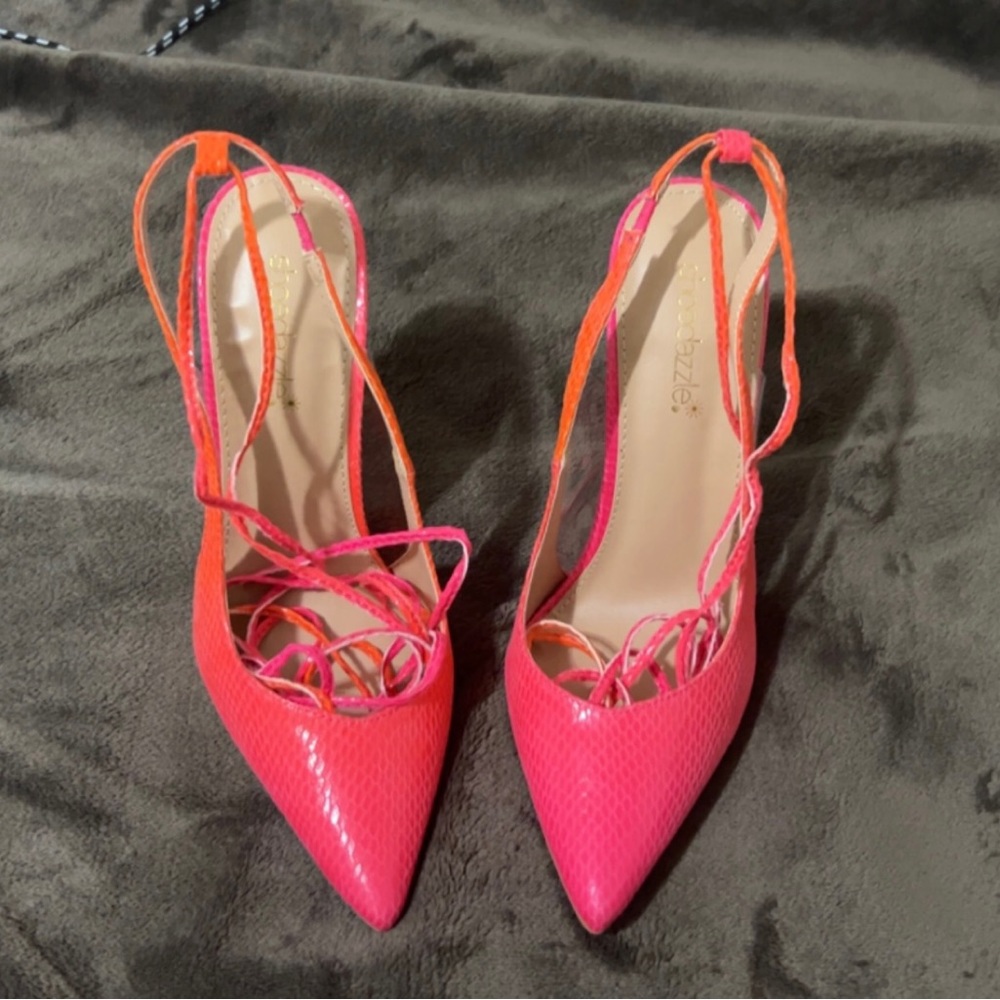 ❗️SOLD❗️Lace up heels. - Picture 4 of 5